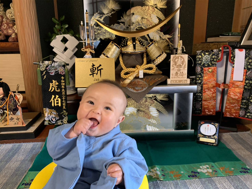 人形のキャッツアイ