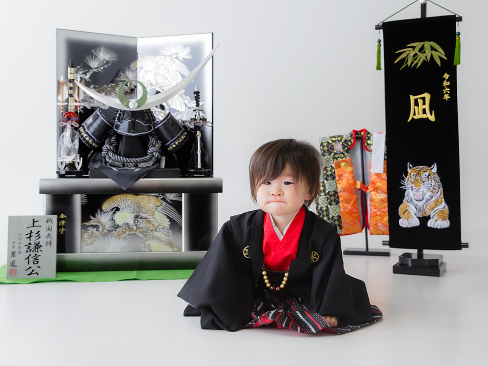 人形のキャッツアイ